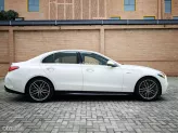 Mercedes-Benz AMG C43 2023 - 6.400 km