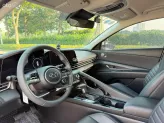 Hyundai Elantra 1.6 AT Đặc biệt 2024 - Thiết kế hiện đại