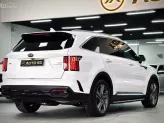 Kia Sorento 2.2D Premium AWD 2021 - Xe lướt như mới giá cực tốt