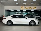 Toyota Camry 2.5Q 2023 - Nhập khẩu Thái Lan