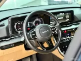 Kia Carnival 2.2D Luxury 2022 - Màu xanh nội thất kem sang trọng