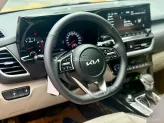 Kia Seltos 1.4 Premium 2022 - Options hiện đại, camera lùi, ghế chỉnh điện