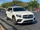Mercedes-Benz GLB 200 4MATIC 2.0L 2021 - Xe SUV cao cấp, nội thất đen sang trọng