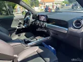 Mercedes-Benz GLB 200 4MATIC 2.0L 2021 - Xe SUV cao cấp, nội thất đen sang trọng