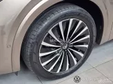 Volkswagen Viloran Luxury 2025 - Hàng ghế Thương gia VIP, tặng kèm Bệ bước chân và quà tặng hấp dẫn