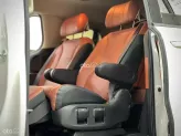 Kia Carnival 2.2D Premium 2022 - Màu Trắng – Nội thất Nâu