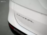 Kia Carnival 2.2D Premium 2022 - Màu Trắng – Nội thất Nâu