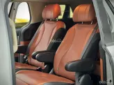 Kia Carnival 2.2D Premium 2022 - Màu Trắng – Nội thất Nâu