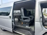 Toyota Hiace 2012 - Bán Hiace tải van 5 chỗ sản xuất 2012, máy xăng, xe nhập Nhật nóc cao