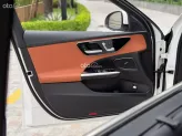 Mercedes-Benz C200 Avantgarde Plus 2023 - Bảo hành chính hãng, siêu lướt 2000 km