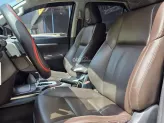 Toyota Fortuner 2.7 V 4X2 AT 2019 - Bền bỉ giữ giá