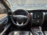 Toyota Fortuner 2.7 V 4X2 AT 2019 - Bền bỉ giữ giá