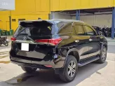 Toyota Fortuner 2.7 V 4X2 AT 2019 - Bền bỉ giữ giá