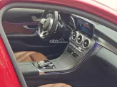 Mercedes-Benz C300 AMG 2019 - Km tiểu học