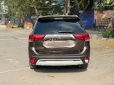 Mitsubishi Outlander 2.0 CVT 2021 - Xe 7 chỗ rộng rãi, siêu lướt