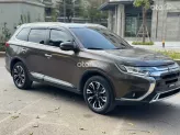 Mitsubishi Outlander 2.0 CVT 2021 - Xe 7 chỗ rộng rãi, siêu lướt