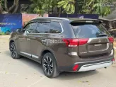 Mitsubishi Outlander 2.0 CVT 2021 - Xe 7 chỗ rộng rãi, siêu lướt