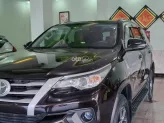 Toyota Fortuner 2.4 MT 4x2 2018 - Số sàn, máy dầu