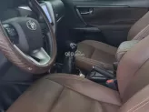 Toyota Fortuner 2.4 MT 4x2 2018 - Số sàn, máy dầu