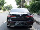 BMW 735i Pure Excellence 2023 - Phiên bản cao cấp với nội thất nâu sang trọng