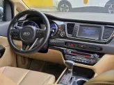 Kia Sedona 2.2 Luxury 2021 - Xe 7 chỗ rộng rãi, máy dầu bền bỉ, tiết kiệm nhiên liệu