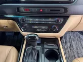 Kia Sedona 2.2 DAT 2015 - Xe như mới