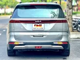 Kia Carnival 2.2D Signature 2025 - Xe 1 chủ chạy được 27.000 km