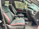 Toyota Fortuner 2.7 V 4X2 AT 2025 - Xe tình trạng đẹp như mới