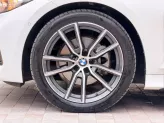 BMW 320i Sport Line 2024 - Xe cực đẹp, màu trắng nội thất đen
