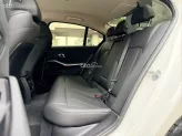 BMW 320i Sport Line 2024 - Xe cực đẹp, màu trắng nội thất đen