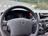 Toyota Hiace 2011 - Bán Hiace tải van 3 chỗ đời 2011, máy xăng, tải 940kg, tên chính chủ