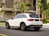 Mercedes-Benz GLC 200 4Matic 2021 - Phiên bản 4Matic dẫn động 4 bánh mạnh mẽ