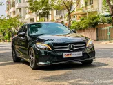 Mercedes-Benz C180 AMG 2020 - Mẫu xe đẳng cấp với nội thất sang trọng