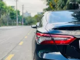 Toyota Camry 2.0Q 2022 - Odo thấp, xe còn như mới