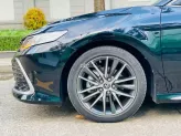 Toyota Camry 2.0Q 2022 - Odo thấp, xe còn như mới