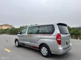 Hyundai Grand Starex 2.5 MT 2017 - Bán Starex 9 chỗ máy dầu đời 2017 nhập khẩu Hàn Quốc
