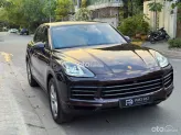 Porsche Cayenne Phiên bản khác 2022 - SUV sang trọng với nội thất kem độc đáo