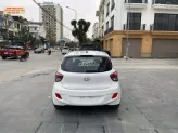 Hyundai Grand i10 2014 - Keo chỉ nguyên, zin màu trắng
