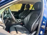 Mercedes-Benz C200 2.0 AT 2017 - Chiếc sedan đẳng cấp với thiết kế hiện đại