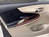 Toyota Corolla Altis 1.8G MT 2011 - Xe đẹp phom mới, gia đình sử dụng