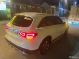 Mercedes-Benz GLC 200 4Matic 2021 - Xe màu trắng, nội thất kem sang trọng