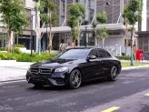 Mercedes-Benz E300 AMG 2020 - Xe màu đen, nội thất nâu, giá tốt liên hệ em