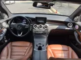 Mercedes-Benz GLC 300 4Matic 2016 - SUV cao cấp với nội thất da nâu đẳng cấp