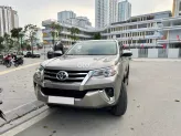 Toyota Fortuner 2.7V 2019 - Fortuner 2.7V máy xăng 1 cầu sx2019, đăng ký 2020 1 chủ từ đầu. Xe nhập khẩu chạy cực đầm