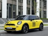 Mini Cooper S 3 cửa 2024 - Màu vàng nổi bật, nội thất xanh độc đáo