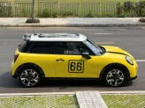 Mini Cooper S 3 cửa 2024 - Màu vàng nổi bật, nội thất xanh độc đáo