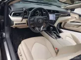 Toyota Camry 2.5Q 2021 - Xe đẹp đủ hồ sơ, giá tốt sang tên ngay