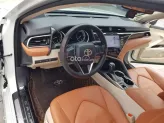 Toyota Camry 2.5Q 2020 - Chủ đi giữ gìn, xe cực đẹp