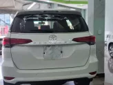 Toyota Fortuner 2.5G 4x2 MT 2017 - Xe đẹp, máy nguyên zin