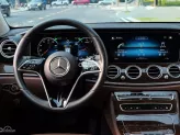 Mercedes-Benz E200 Exclusive 2021 - MODEL 2022